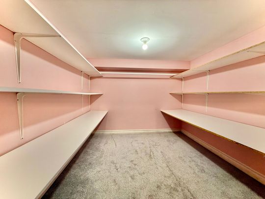 For Lease - 4 Shepton Way, Toronto, Ontario - Photo 1