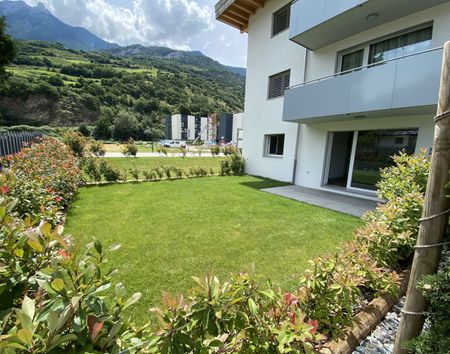 Lumineux 2.5 pièces avec terrasse et jardin - Photo 3