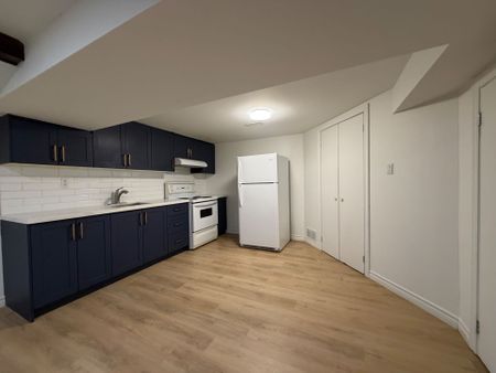 For Lease - 12 Wardencourt Drive Unit# Lower, Toronto, Ontario - Photo 5