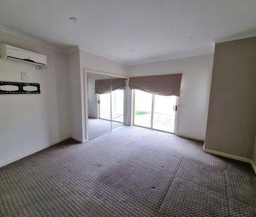 Low Maintenance Unit - Photo 2