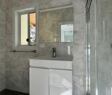 3 BEDDER GRANNY FLAT IN SEFTON - Photo 4