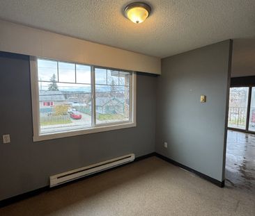 Spruce Street - 1904 - 202 - Photo 2