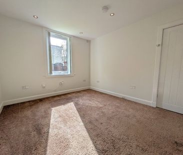 Saughtonhall Avenue West, Balgreen, EH12 5TJ - Photo 5