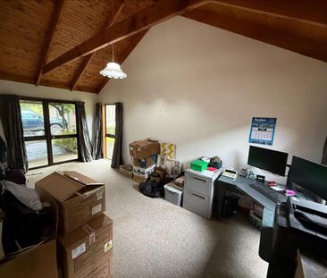 Serene country homestead - Photo 5