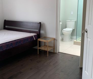 For Lease - 23 Laredo Court, Toronto, Ontario - Photo 1