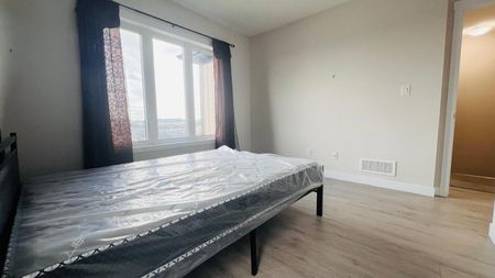 For Lease - 160 ROCHEFORT Street Unit# B-3, Kitchener, Ontario - Photo 2