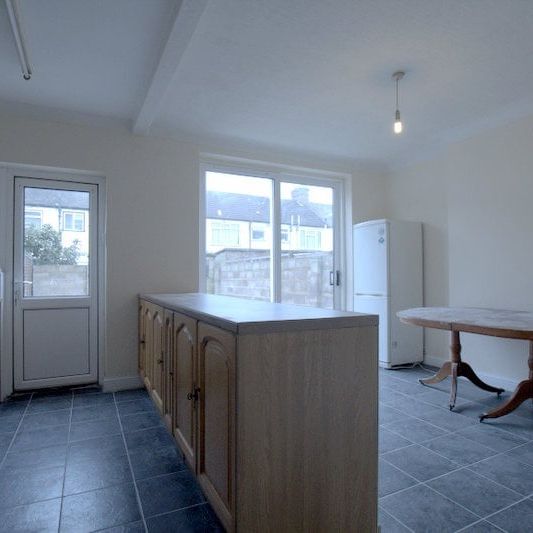 4 Bed Semi-Detached House, Foxley Road, CR7 - Photo 1