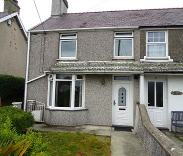 3 bedroom end of terrace house to rent - Photo 4