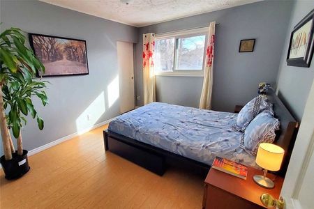 For Lease - 89 Barbara Crescent, Kitchener, Ontario - Photo 2