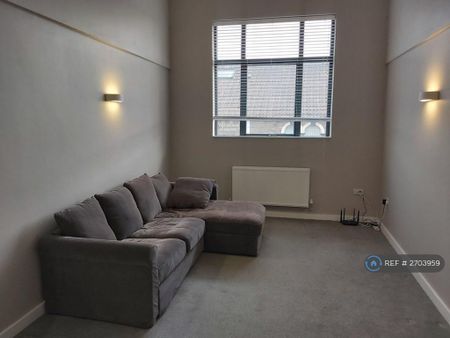 1 bedroom flat to rent - Photo 4