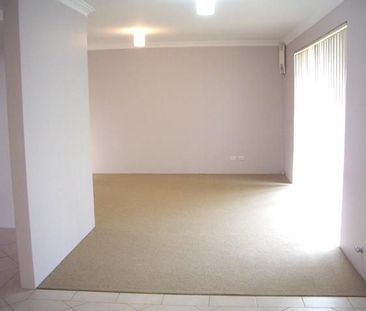5 Wortel Court, Wilson WA 6107 - House For Rent | Domain - Photo 2