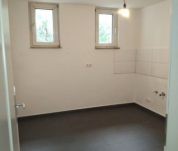 Sehr schöne 4 Zimmer Wohnung in Gelsenkirchen zu vermieten - Photo 1