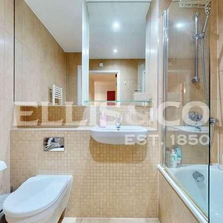 Quadrant Court, Empire Way, Wembley, HA9 - Photo 1