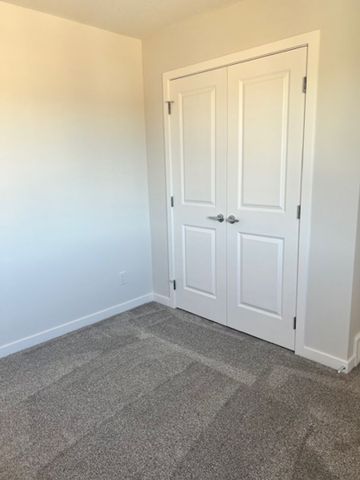 Beautiful 3 Bedroom home in Wolf Hollow - Photo 2