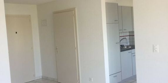 Appartement de 2,5 pièces au 1er étage - Photo 2