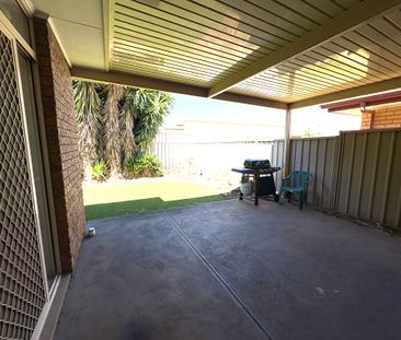 Modern 3 Bedroom, 2 Bathroom House In Ocean Eyre Area - Photo 3