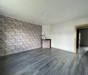 Location Maison 3 pièces 53m² CARMAUX 81400 - Photo 2