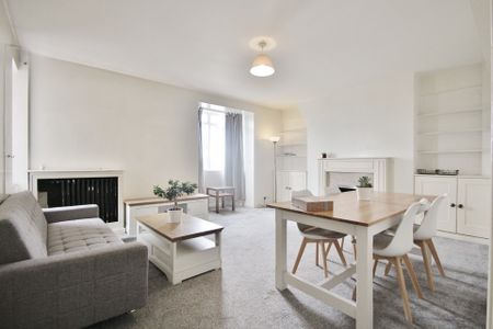 Latymer Court, Hammersmith Road, Hammersmith, London, W6 - Photo 3