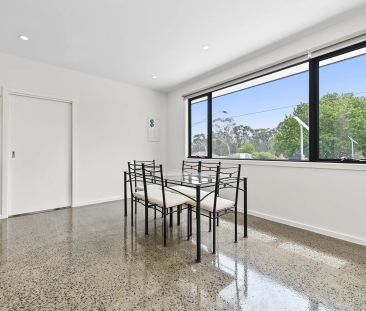 Brand new fully furnished rooms with private courtyards – All bills... - Photo 1