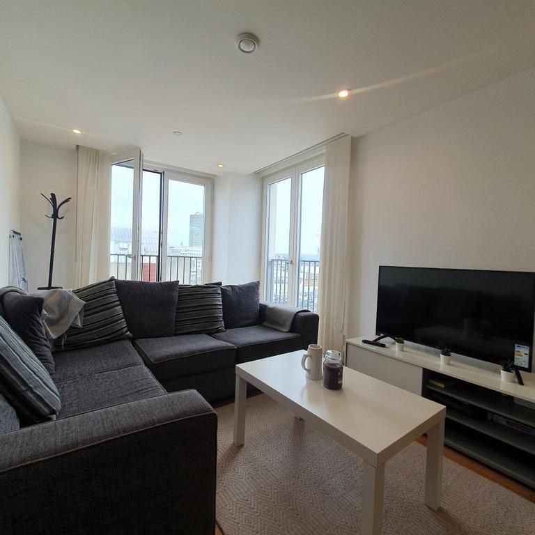 2 bedroom flat to rent - Photo 1