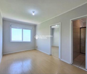 Apartamento com 1 quarto e 40m² para alugar em São Sebastião, Porto... - Photo 1