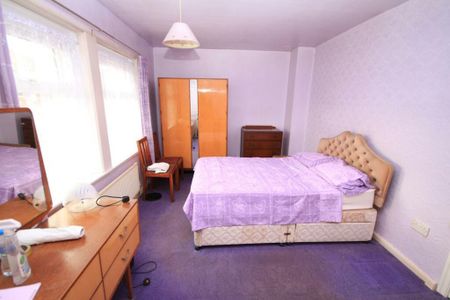 2 bedroom semi-detached house to rent - Photo 3