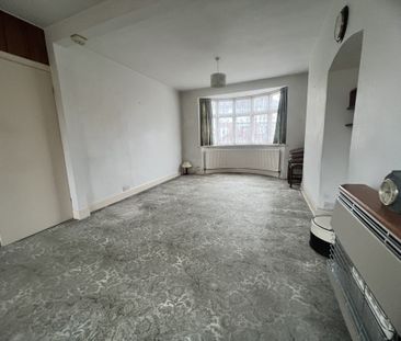 Edith Avenue, Leicester - Photo 2