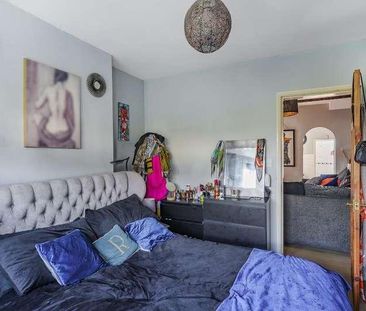 Slough, Berkshire, SL1 - Photo 6