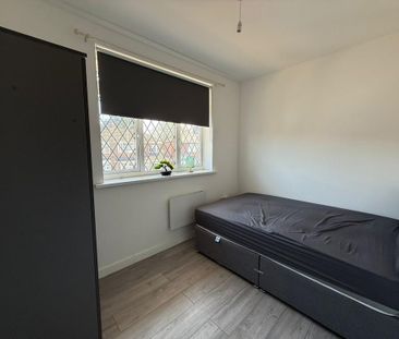 1 bedroom detached house to rent - Photo 3