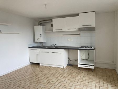 Location Appartement 1 pièce 45m² NANTES 44100 - Photo 2