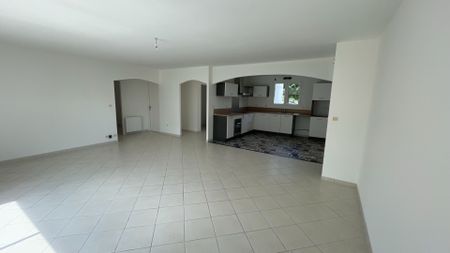Location maison 5 pièces, 111.00m², Saint-Agnant - Photo 4