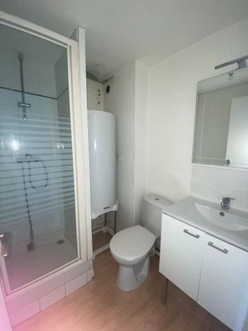 Location Appartement 1 pièce 15m² LILLE 59800 - Photo 2