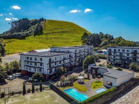 Mountain View Apartments - Photo 3