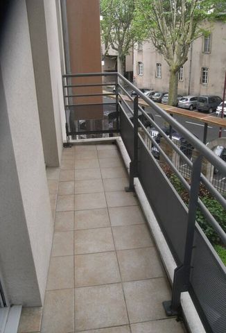 Location appartement t1 bis 2 pièces 26 m² à Rodez (12000) Centre Ancien - Photo 4
