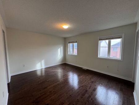 For Lease - 4814 Thomas Alton Boulevard, Burlington, Ontario - Photo 5