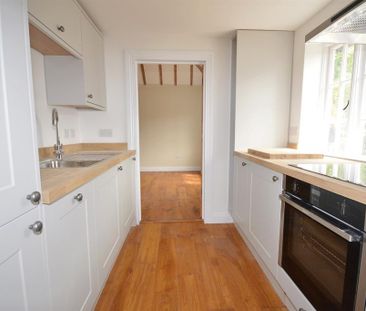 1 bedroom detached house to rent - Photo 3