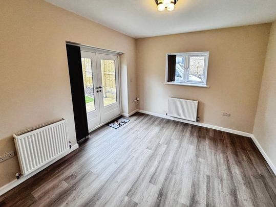 2 bedroom bungalow to rent - Photo 1