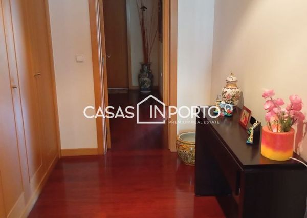 T2 ao Marquês em Condomínio Fechado de Luxo