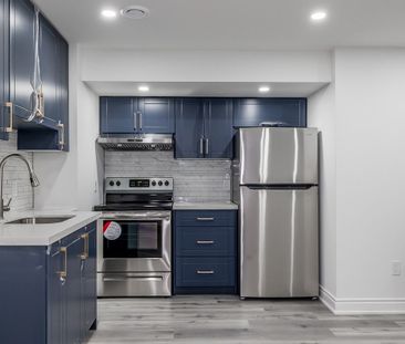 For Lease - 1 Huron Lane, Bradford West Gwillimbury, Ontario - Photo 6