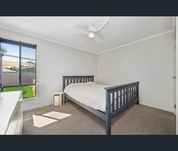 17 Candlewood Drive, Strathfieldsaye, Vic 3551 - Photo 6