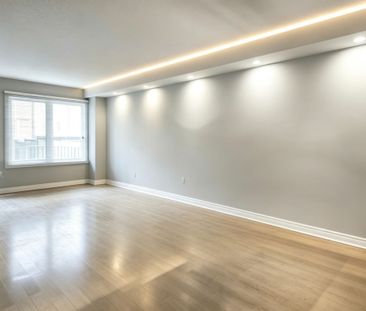 For Lease - 77 Sunway Square, Markham, Ontario - Photo 1
