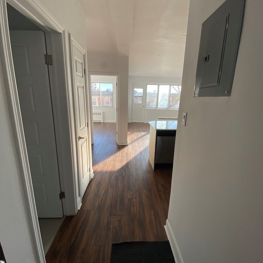 509 - 5475 Westminster, Côte-Saint-Luc - Photo 1