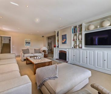 Villa Arellano, Luxury Villa to Rent in Golden Mile, Marbella - Photo 2