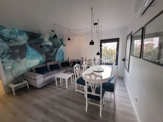 Alquiler de piso en Calle Duquesa de Arcos, 14 - Photo 1