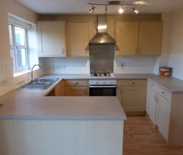 3 BED Detached house To rent - Photo 2
