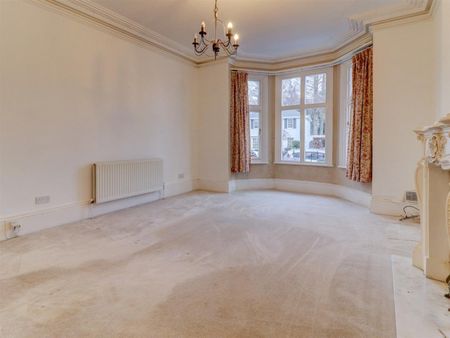 5 BED House To rent - Photo 3