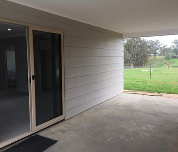 Immaculate two bedroom Granny flat on a large block in Kenthurst. - Photo 5