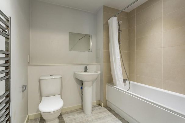 1 bedroom flat to rent - Photo 1
