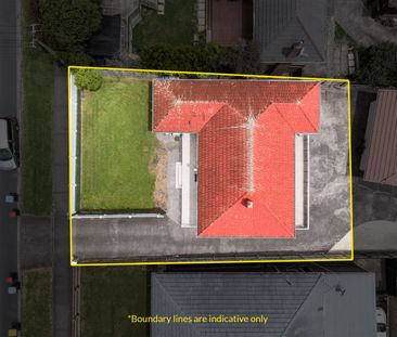 Warm, Practical Living in a Highly Convenient Location - Photo 5