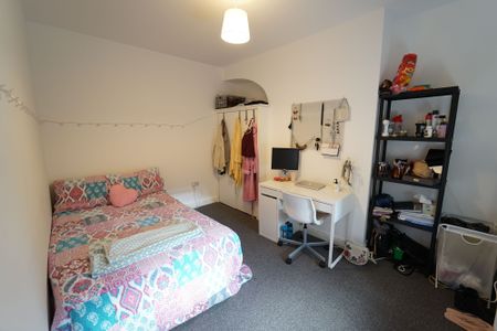 13 Ridding Terrace, NG3 1DW, NOTTINGHAM - Photo 5